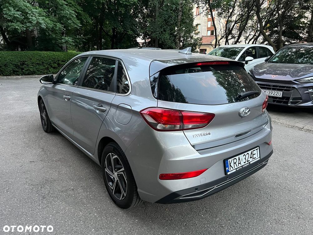 Hyundai i30 1.0 T-GDI Comfort DCT - 4
