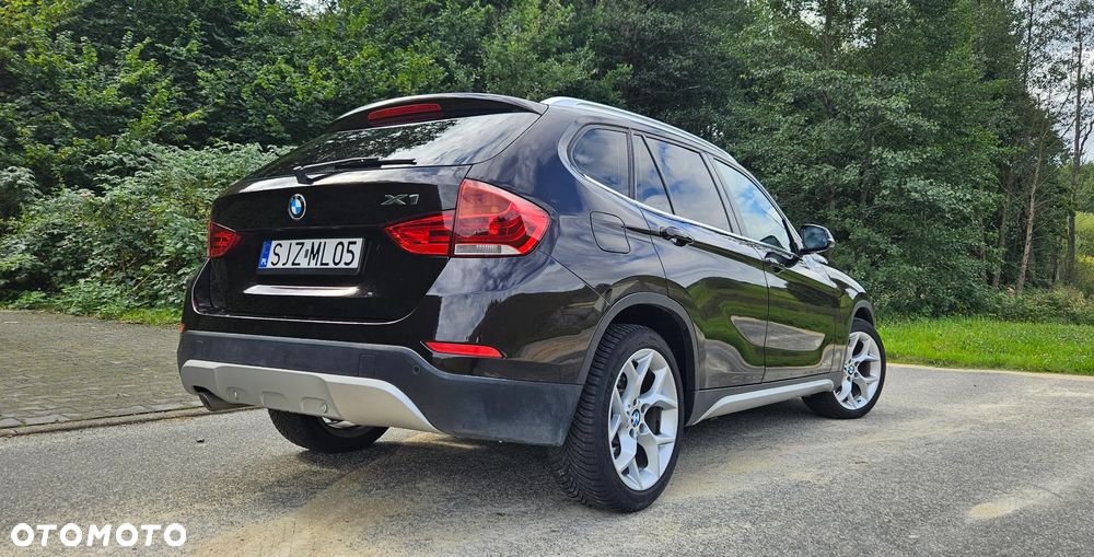 BMW X1 xDrive18d xLine - 13