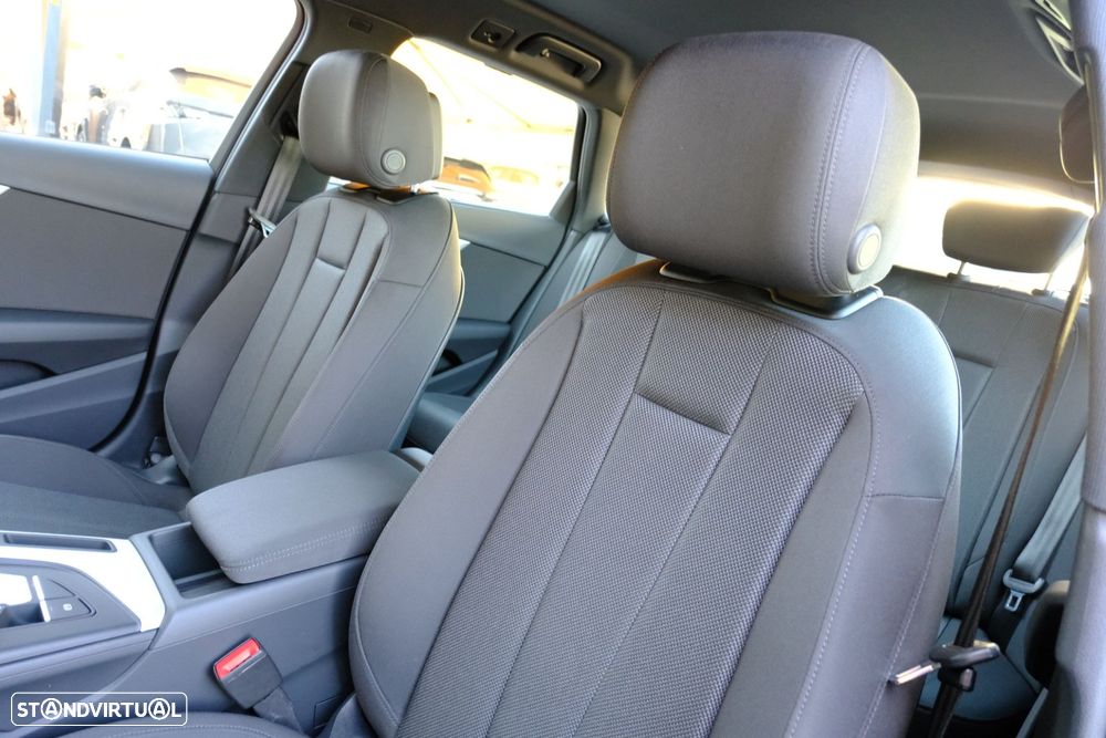 Audi A4 Avant 40 TDI Advanced S tronic - 9