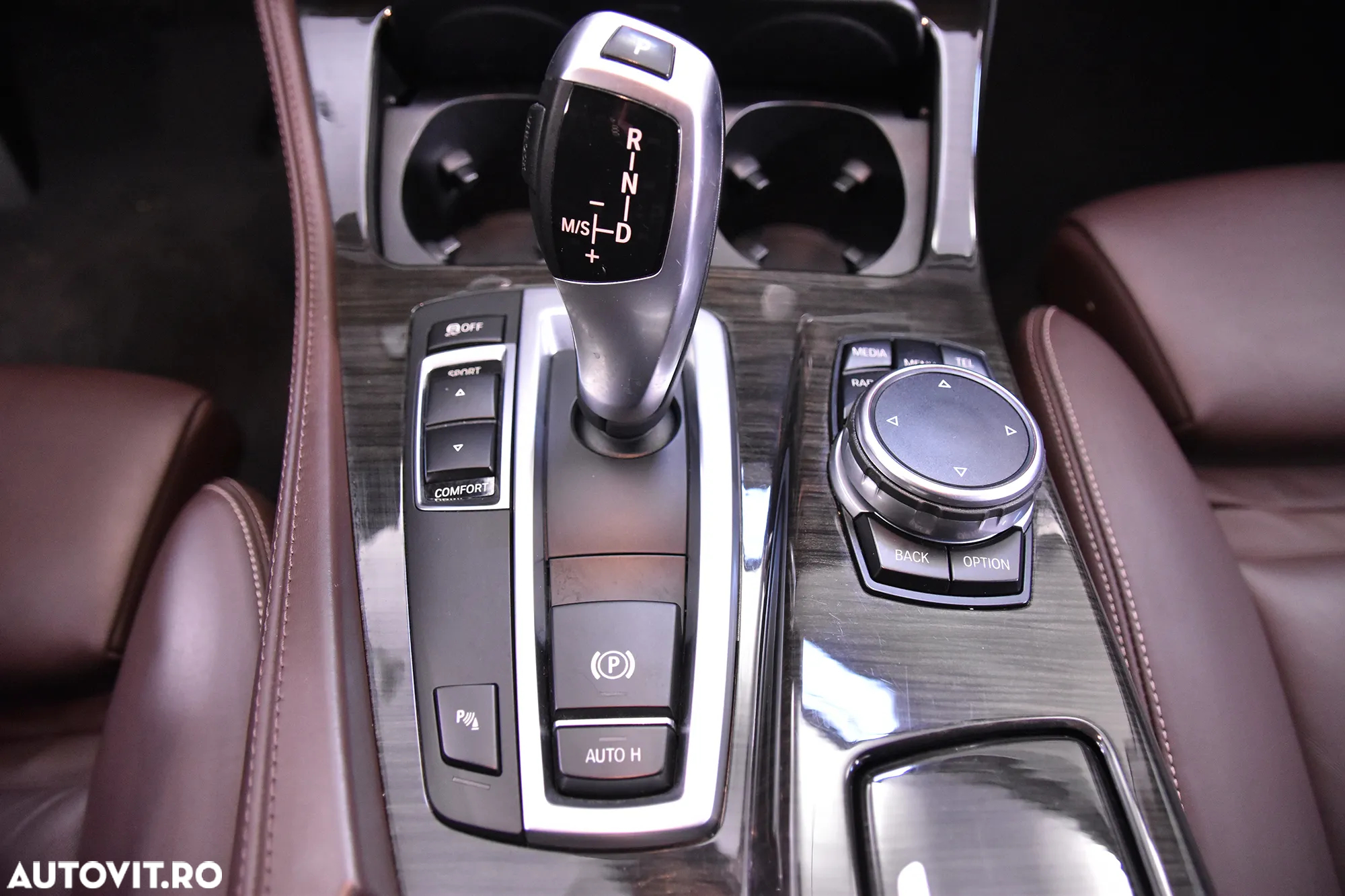 BMW Seria 5 520i Touring Aut. - 17