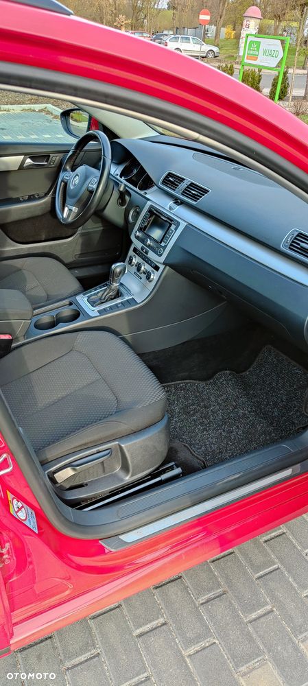 Volkswagen Passat - 7