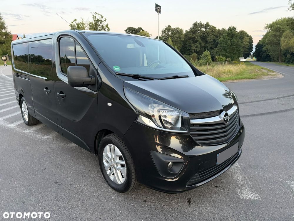 Opel Vivaro - 31