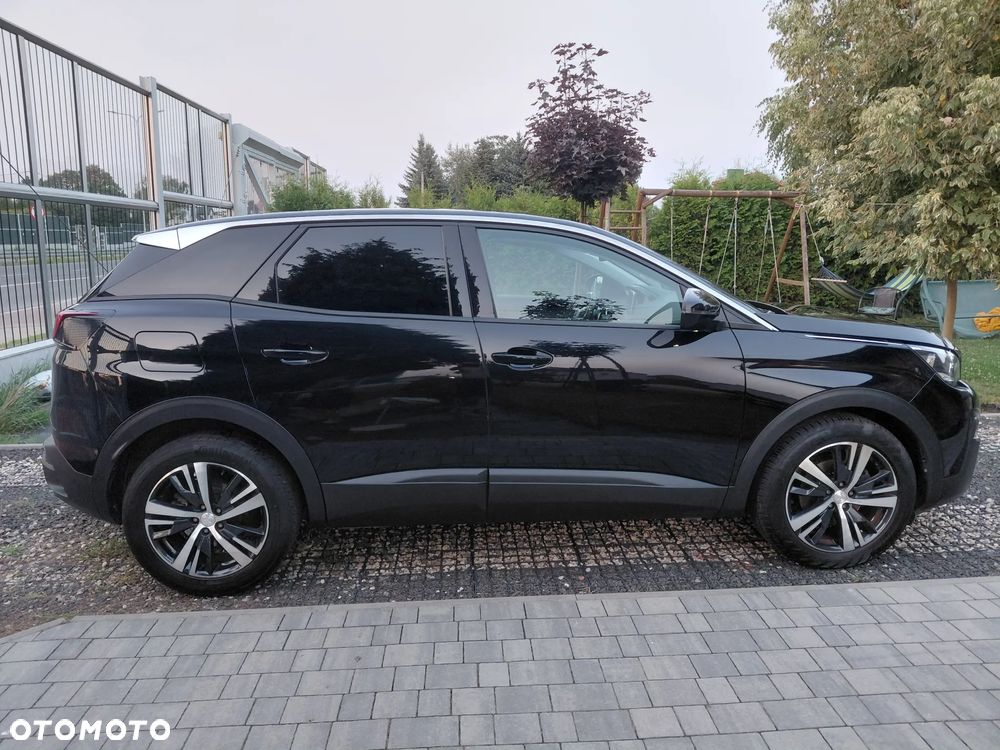 Peugeot 3008 1.2 PureTech GPF Active S&S EAT8 - 8