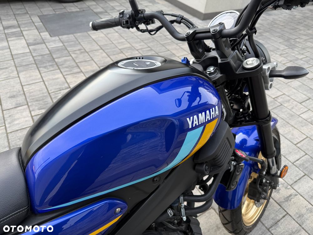 Yamaha XSR - 4