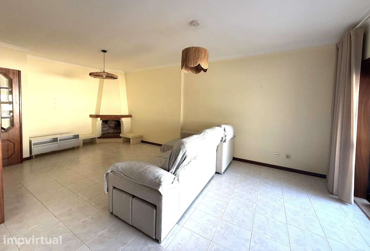 Apartamento de tipologia T3 localizado na zona da Praia do Furadouro - Grande imagem: 3/38
