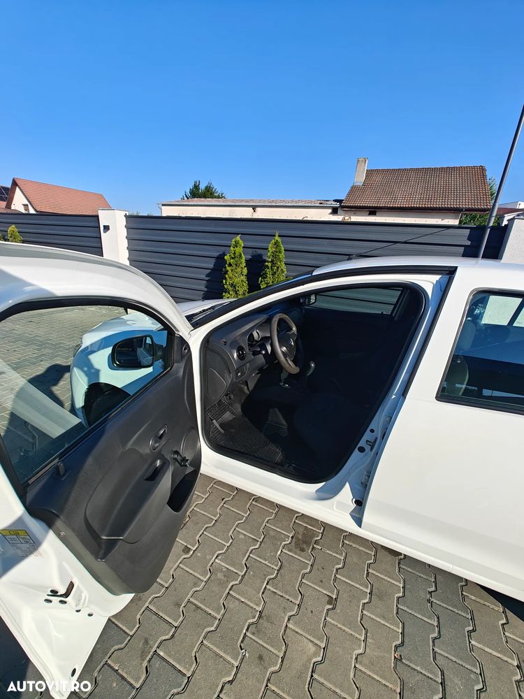 Dacia Logan 1.0 SCe Acces - 9
