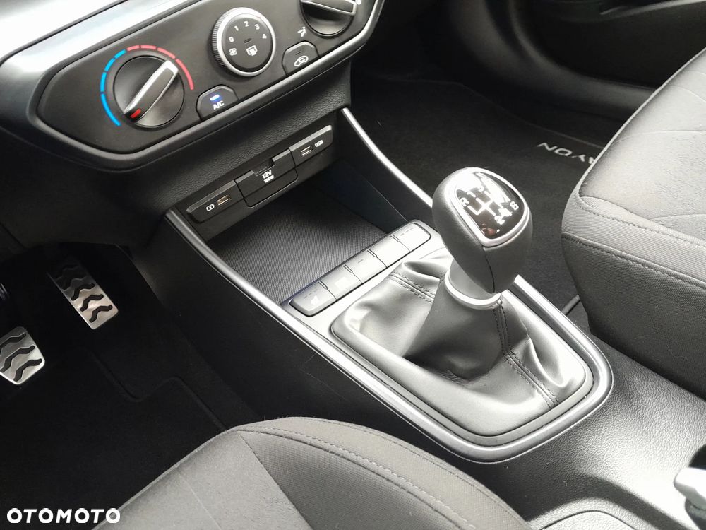 Hyundai Bayon 1.0 T-GDI Smart - 20