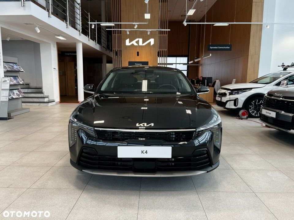 Kia K4 - 8