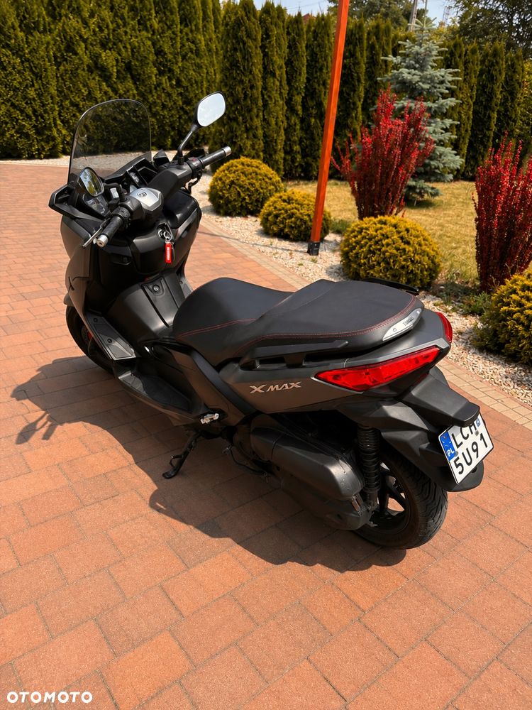Yamaha X-max - 3