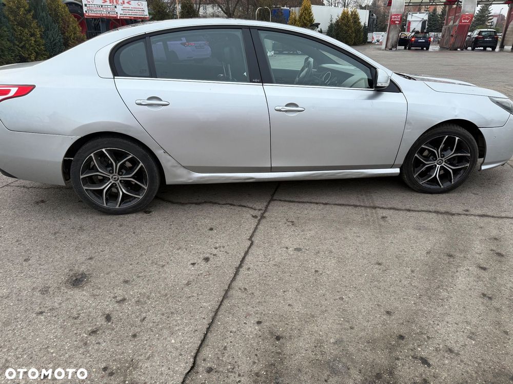 Renault Latitude 2.0 dCi Initiale - 5