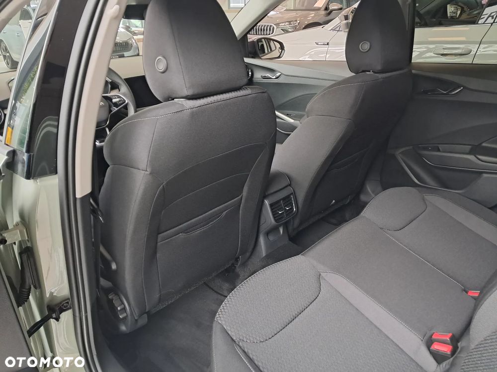 Skoda Fabia 1.0 TSI Drive DSG - 9