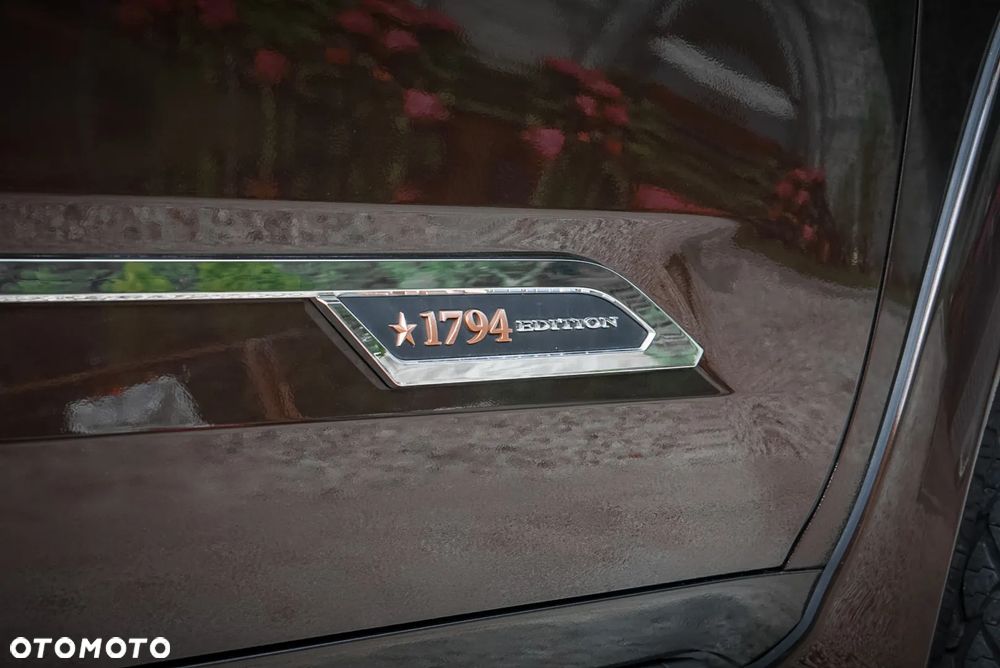 Toyota Tundra - 11