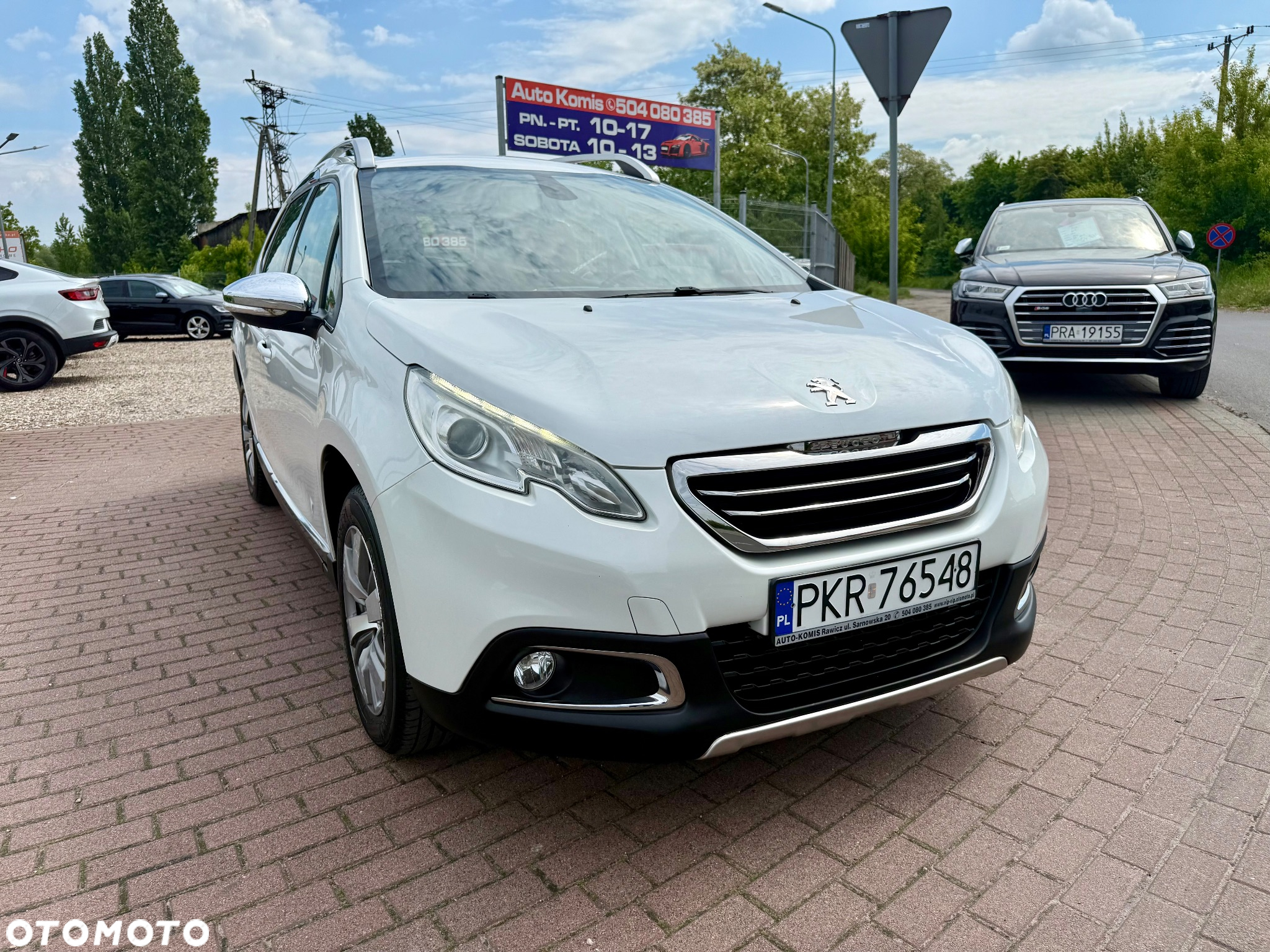 Peugeot 2008 1.6 e-HDi Allure S&S - 17