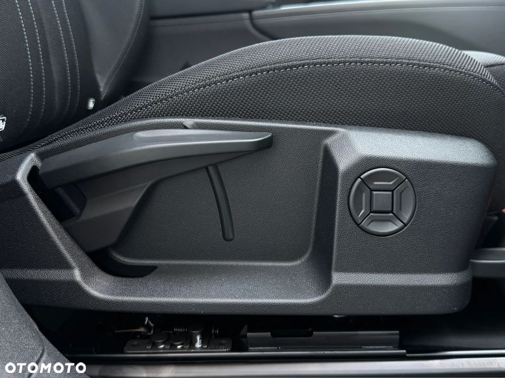 Audi Q3 TFSI mHEV 110 kW S tronic - 35