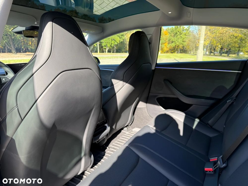 Tesla Model 3 Performance AWD - 20