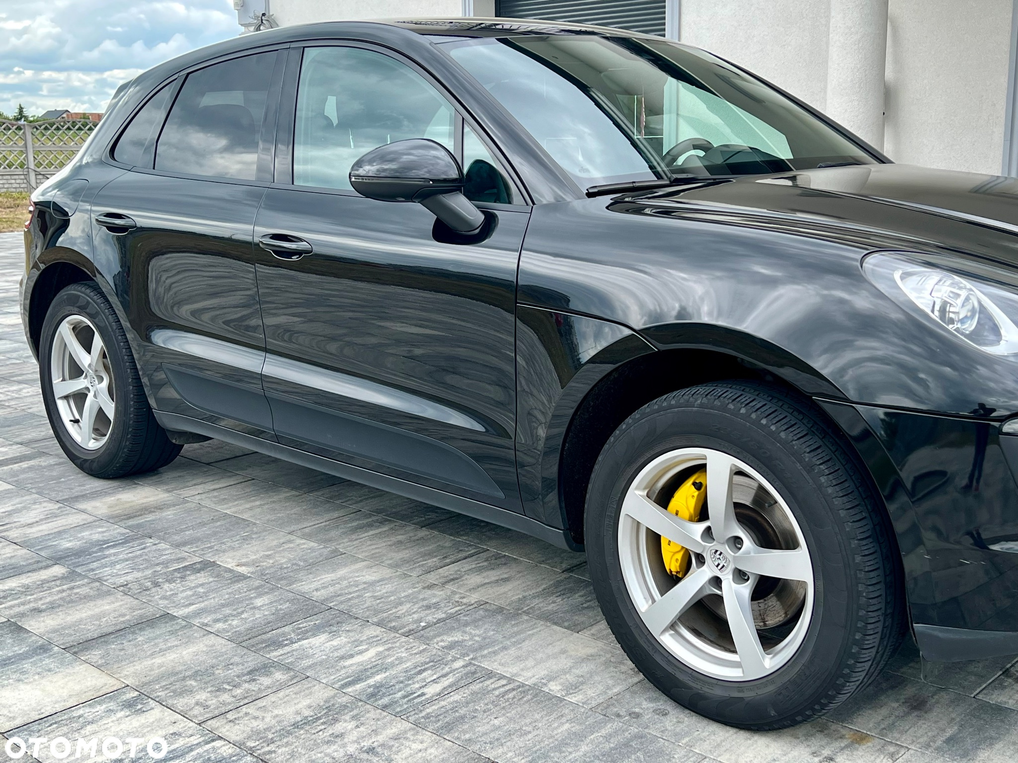 Porsche Macan Standard - 3