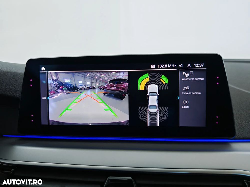 BMW Seria 5 520e Aut. - 9