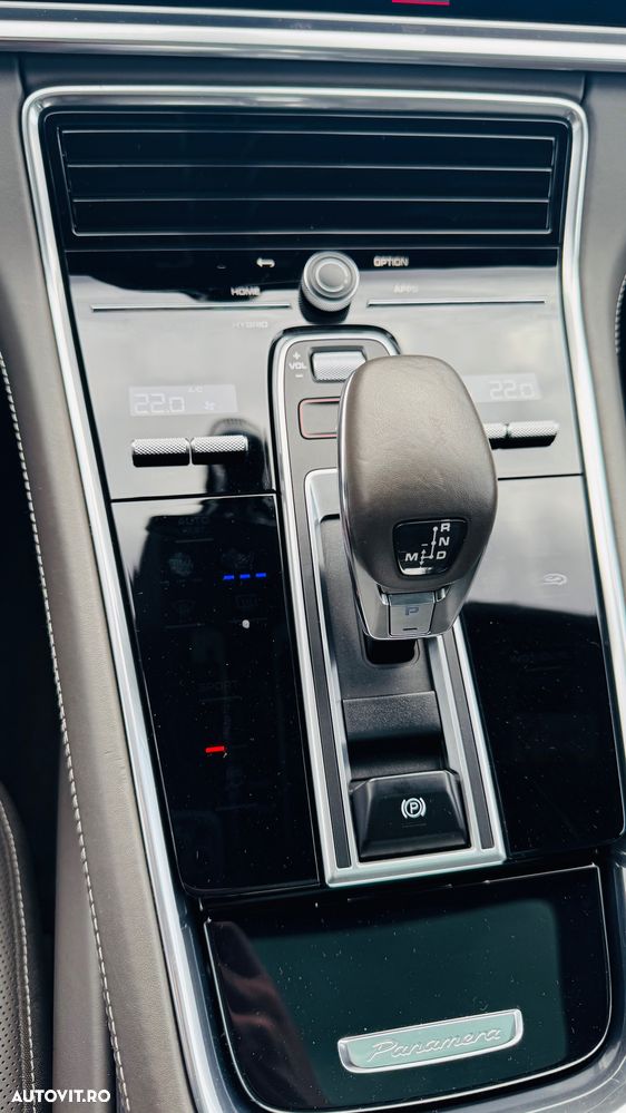 Porsche Panamera 4S E-Hybrid - 23