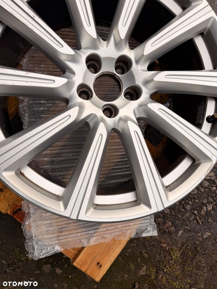 FELGA VOLVO XC90/S90/V90/XC60, 9Jx20h2 et38,5 Sprzedam jak w opisie felgę aluminiową o następujących parametrach:  Producent:VOLVO Model: XC90 II , S90, V90 31362277 - 5