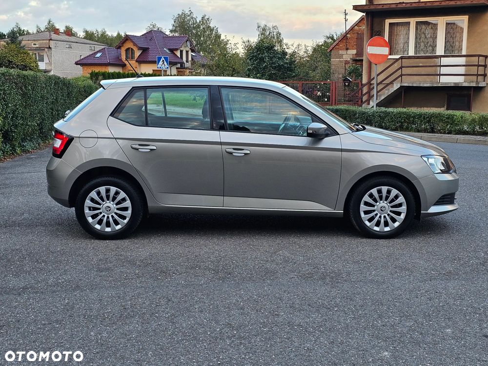 Skoda Fabia 1.0 MPI Ambition - 4