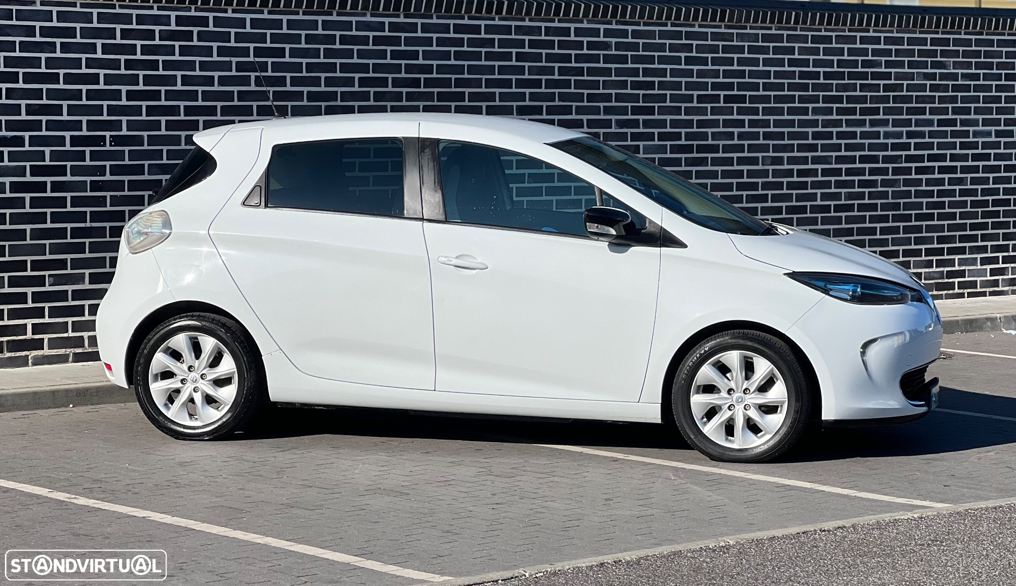 Renault Zoe (c/ Bateria) 22 kwh Intens - 5