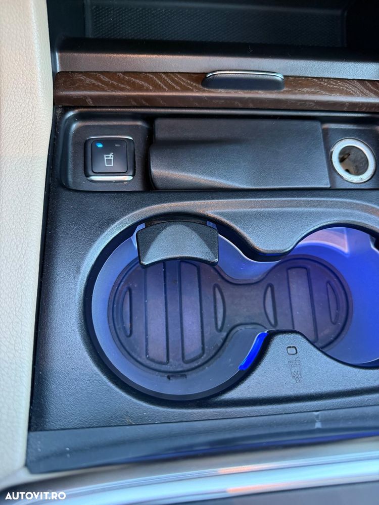 Mercedes-Benz ML - 13