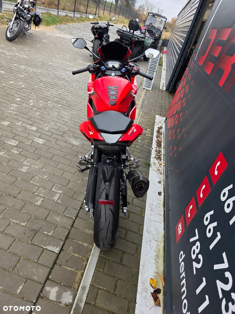Honda CBR - 16