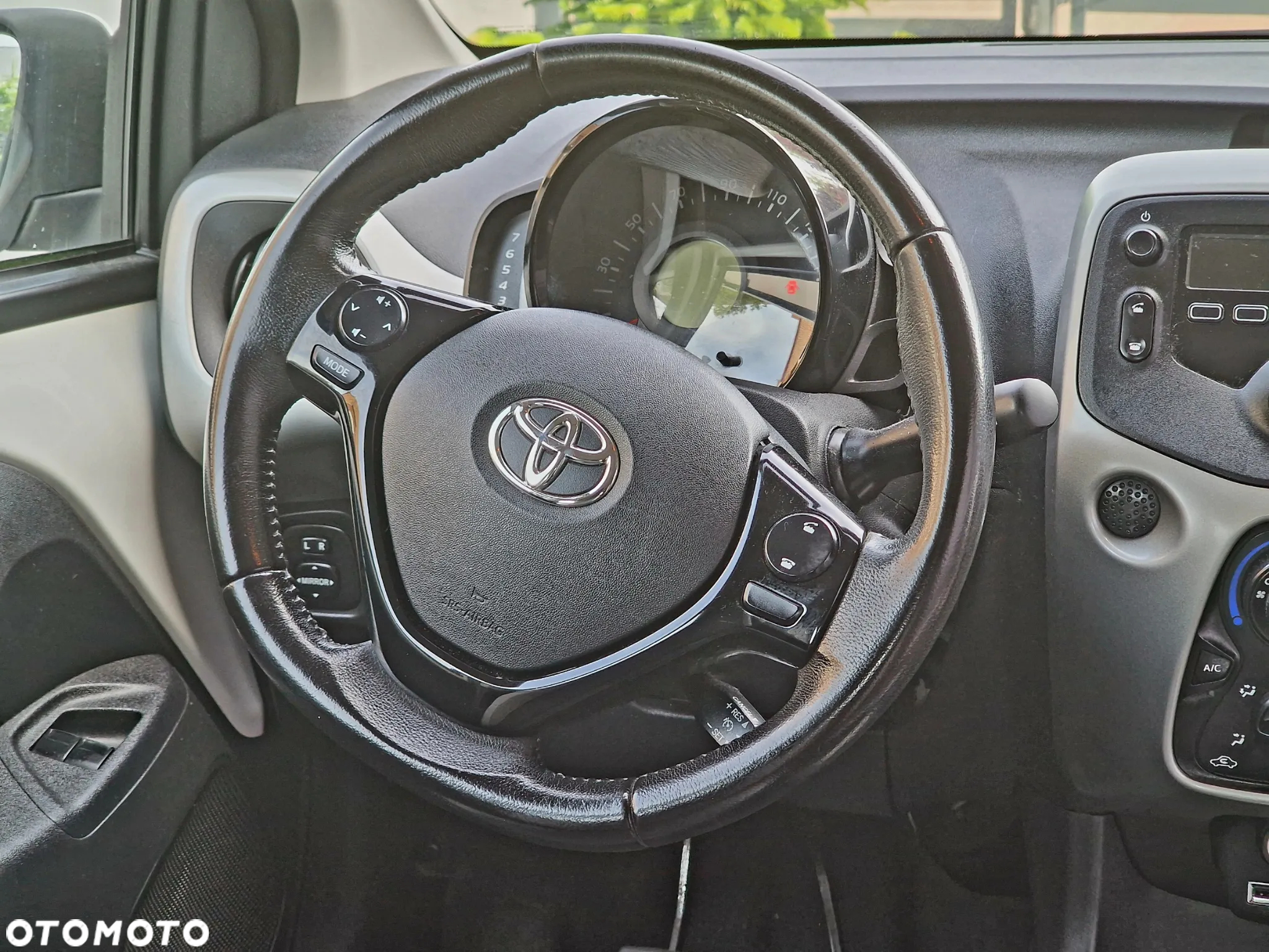 Toyota Aygo 1.0 VVT-i Sprint EU6 - 9