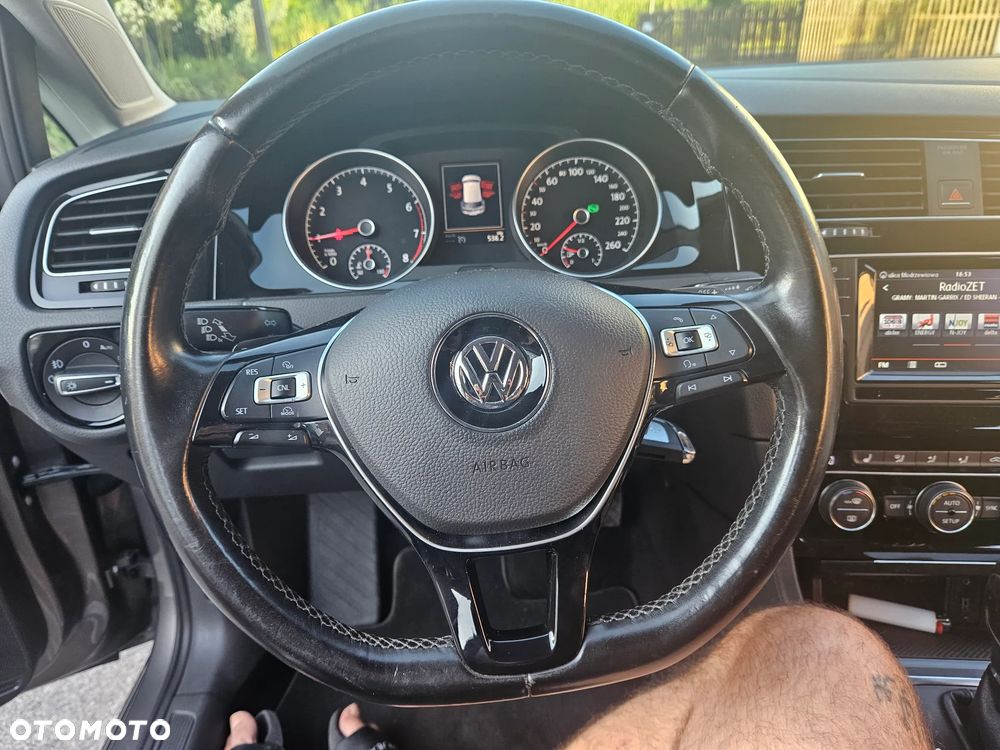 Volkswagen Golf 1.4 TSI BlueMotion Technology DSG Highline - 31