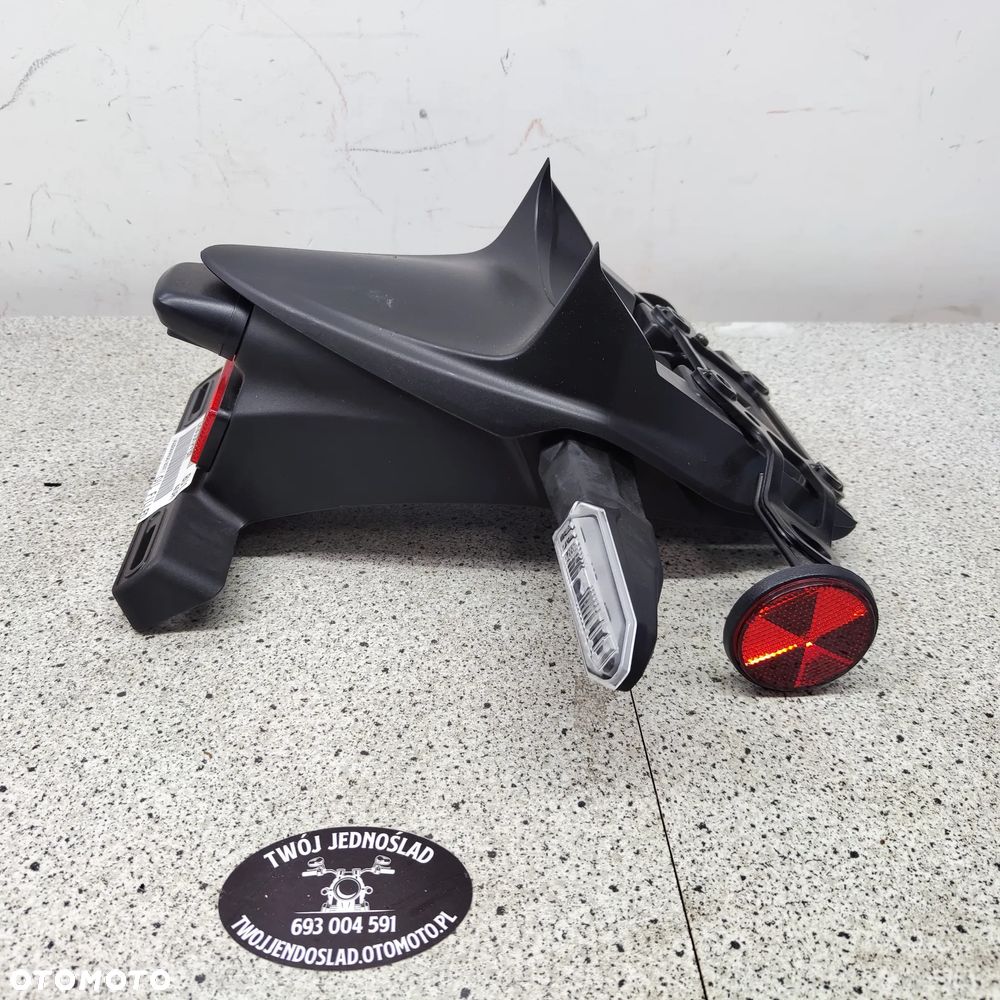 Mocowanie, podświetlanie tablicy rejestracyjnej, ogon, kierunkowskazy Kawasaki Z900 RS Z 900RS Z900RS Z 900 RS - 2