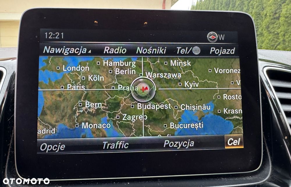 Mercedes-Benz GLS - 21