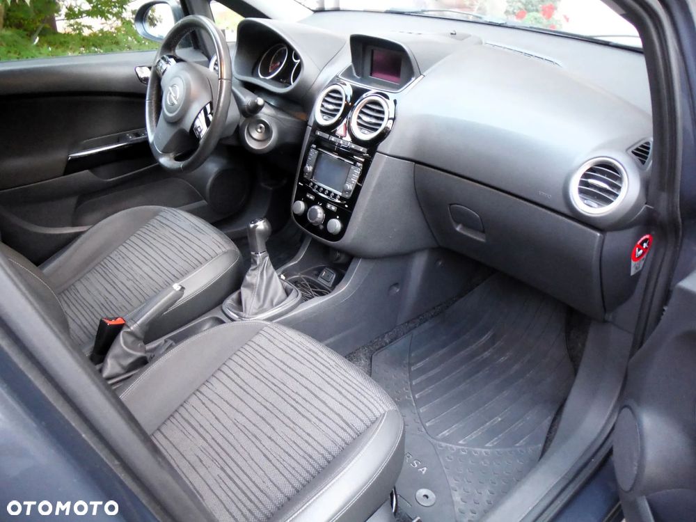 Opel Corsa 1.3 CDTI Cosmo EcoFLEX S&S - 12