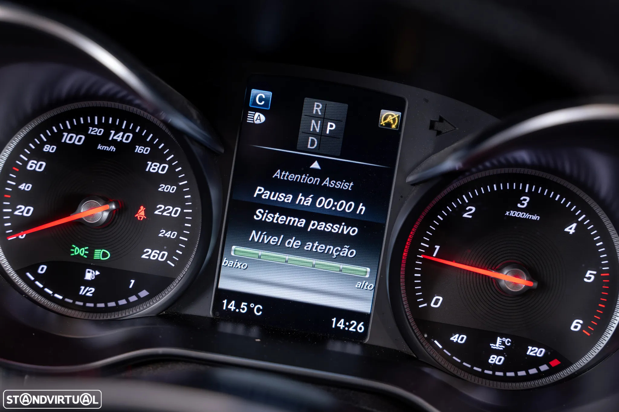 Mercedes-Benz C 220 d Cabrio 4Matic 9G-TRONIC AMG Line - 16
