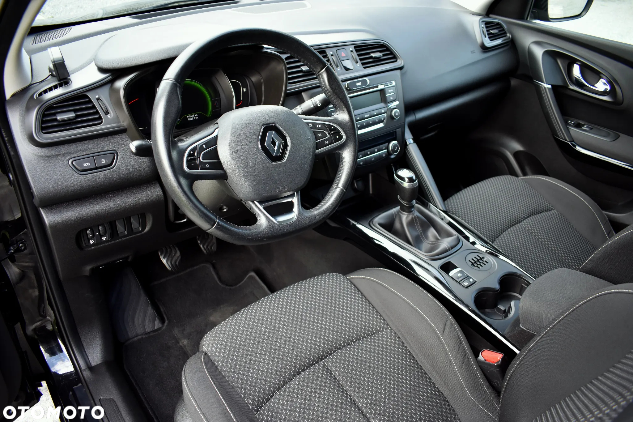 Renault Kadjar 1.2 Energy TCe Business - 24