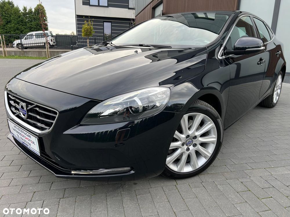 Volvo V40 D4 Geartronic Momentum - 9