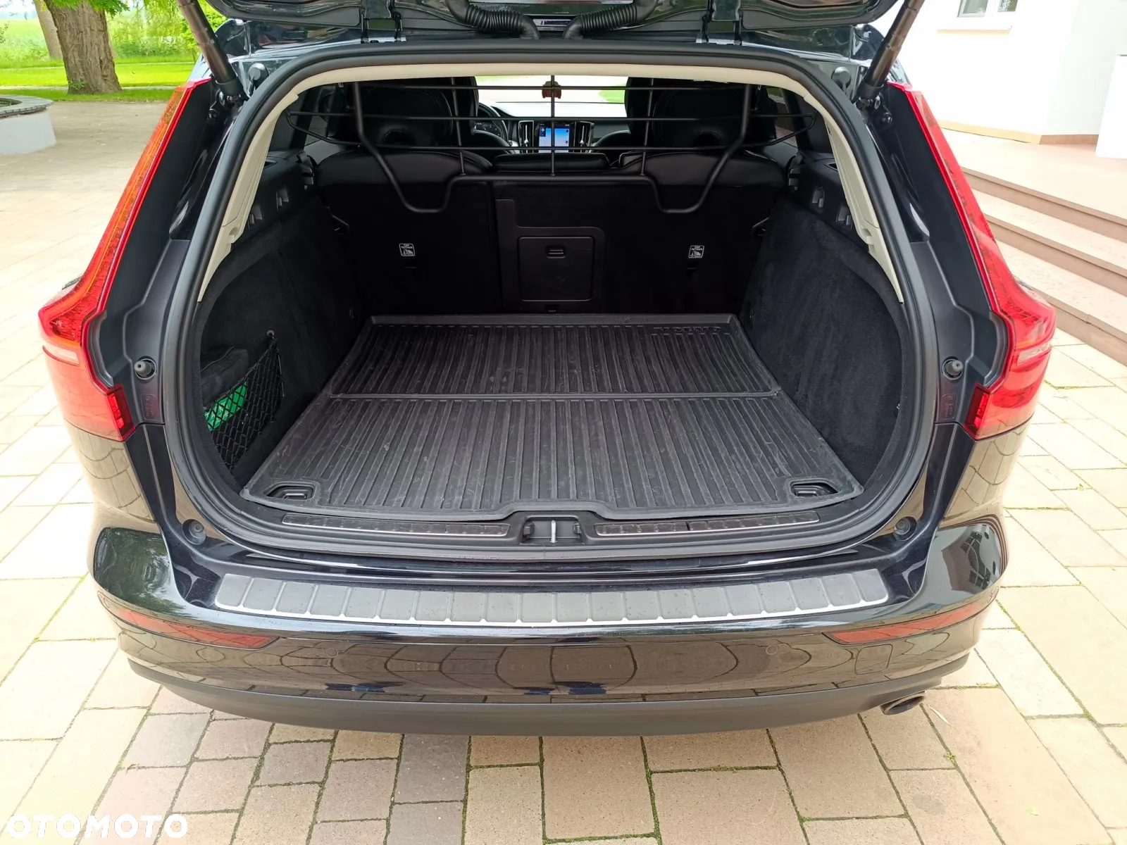 Volvo V60 D3 Momentum Pro - 35