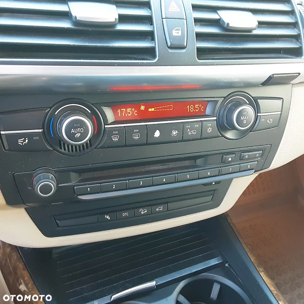 BMW X5 xDrive35d - 17
