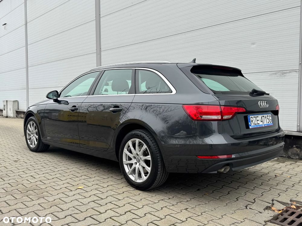 Audi A4 Avant 2.0 TDI S tronic - 4