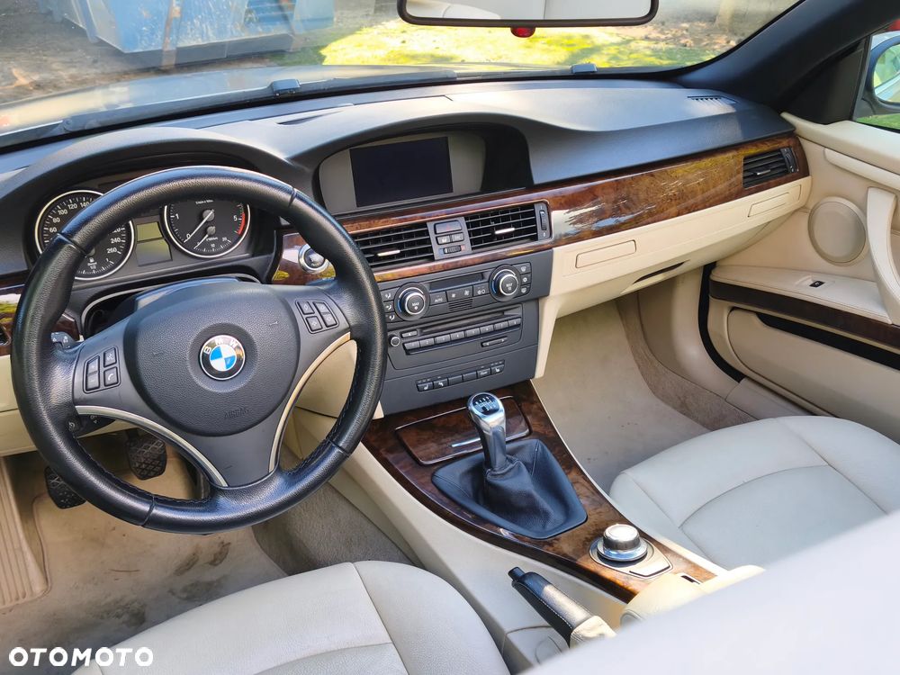 BMW Seria 3 320d - 18