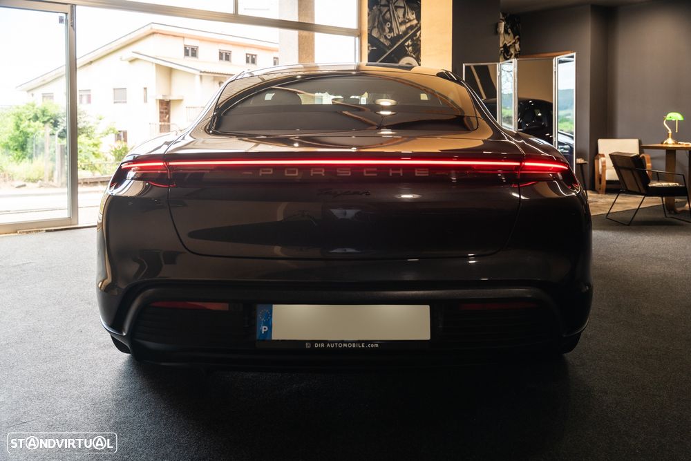 Porsche Taycan 4 - 4
