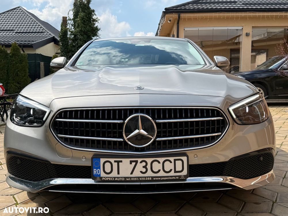 Mercedes-Benz E 220 d 4MATIC Aut. - 1