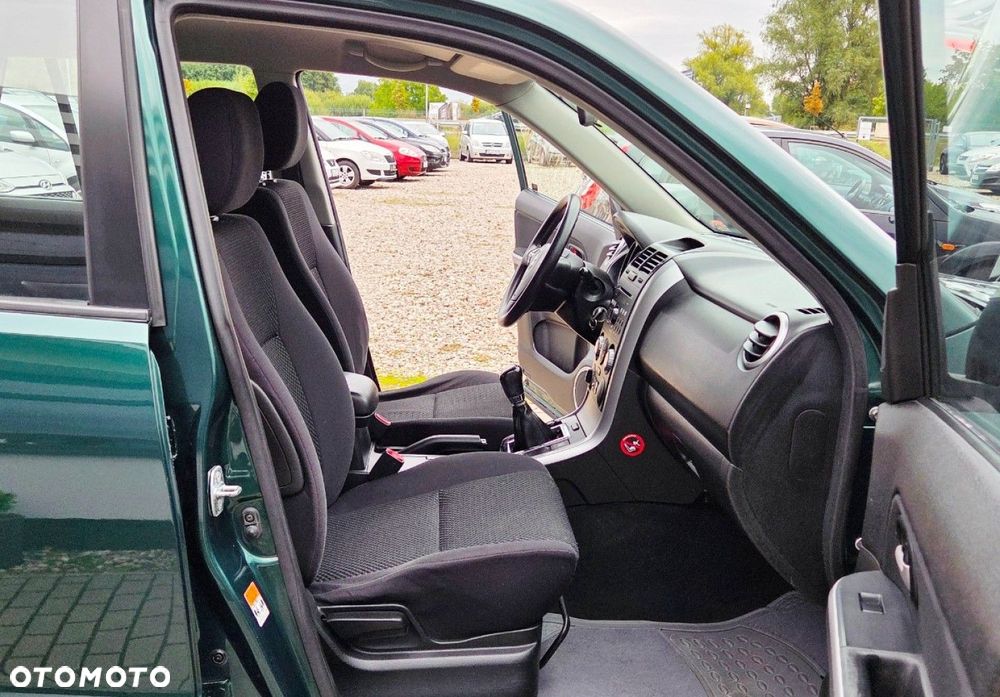 Suzuki Grand Vitara - 26