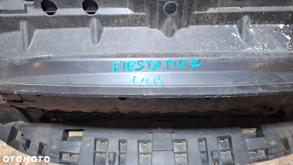 Pas przedni KOMPLETNY Ford Fiesta MK7 09/12 1.4 BENZYNA - 3