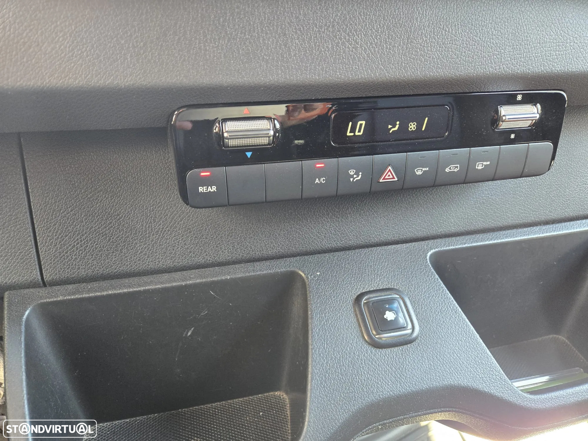 Mercedes-Benz Sprinter - 4
