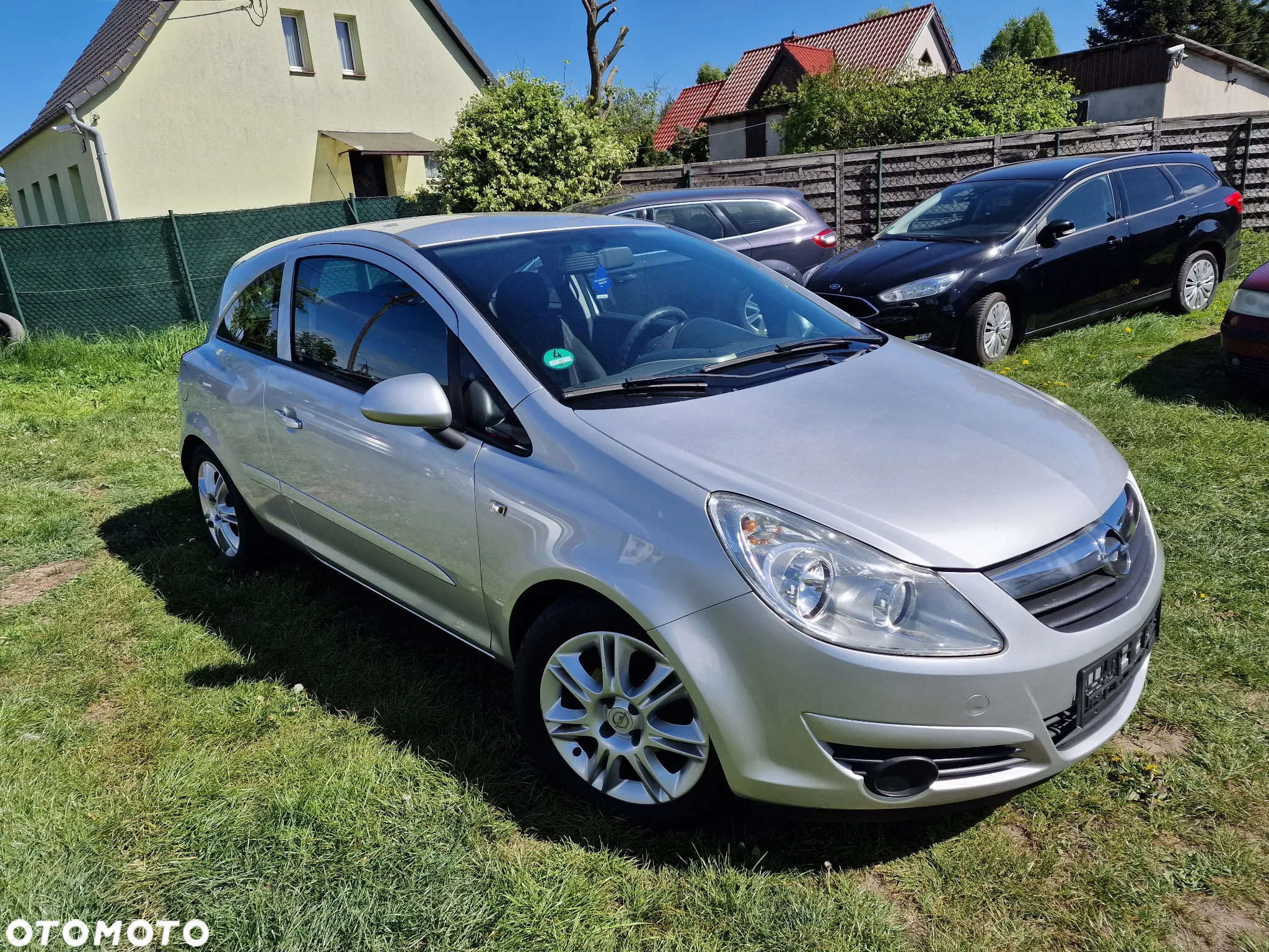 Opel Corsa 1.2 16V Enjoy - 9