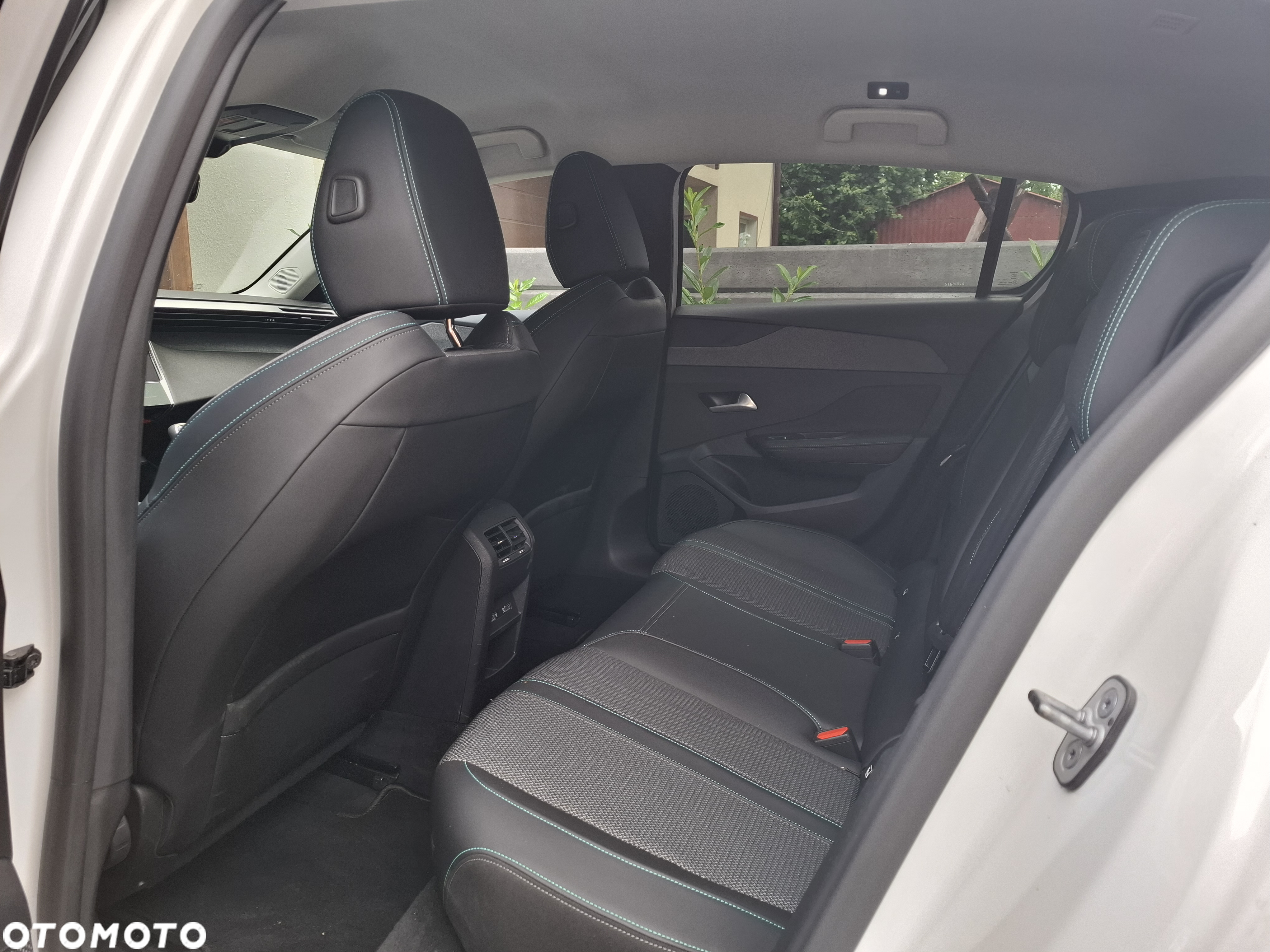 Peugeot 308 BlueHDi FAP 130 Stop & Start Active - 11