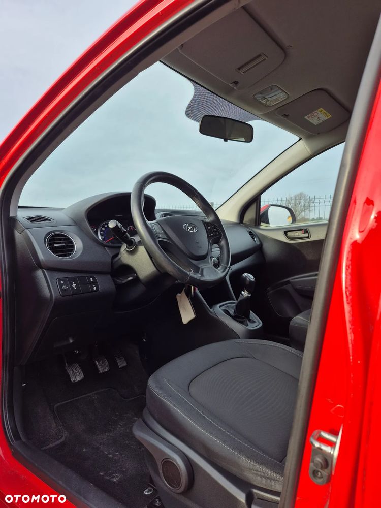 Hyundai i10 1.2 Intro Edition - 10