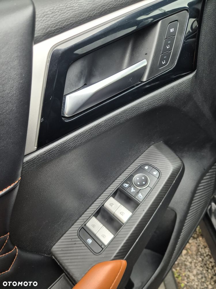 Mitsubishi Outlander - 28