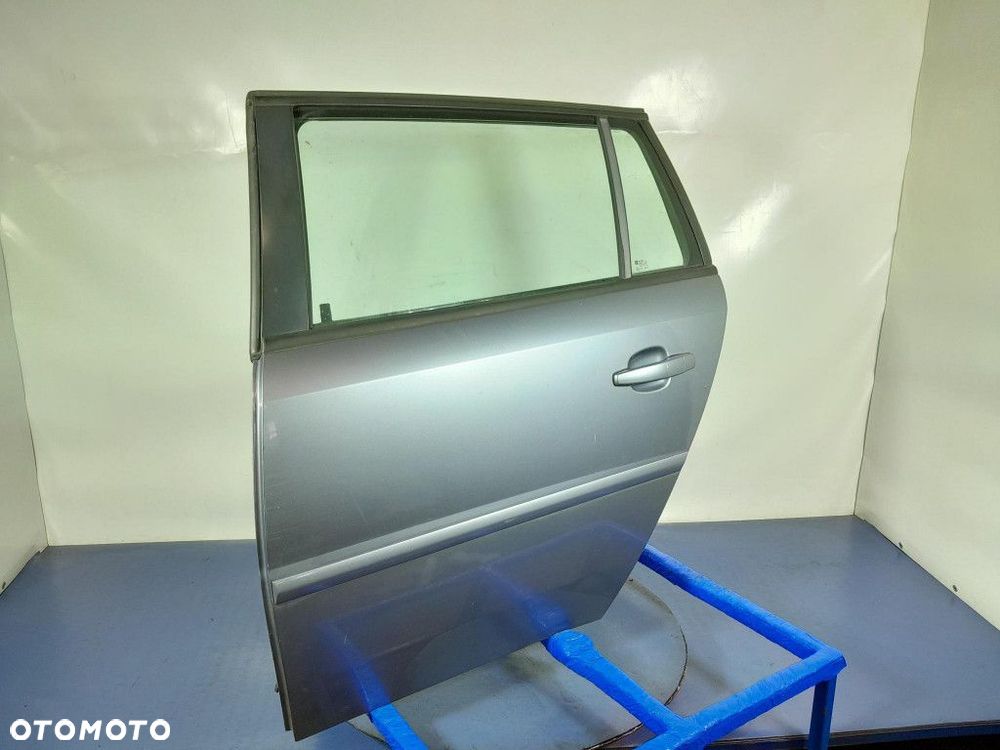 OPEL VECTRA C KOMBI DRZWI TYŁ LEWE Z163 - 2