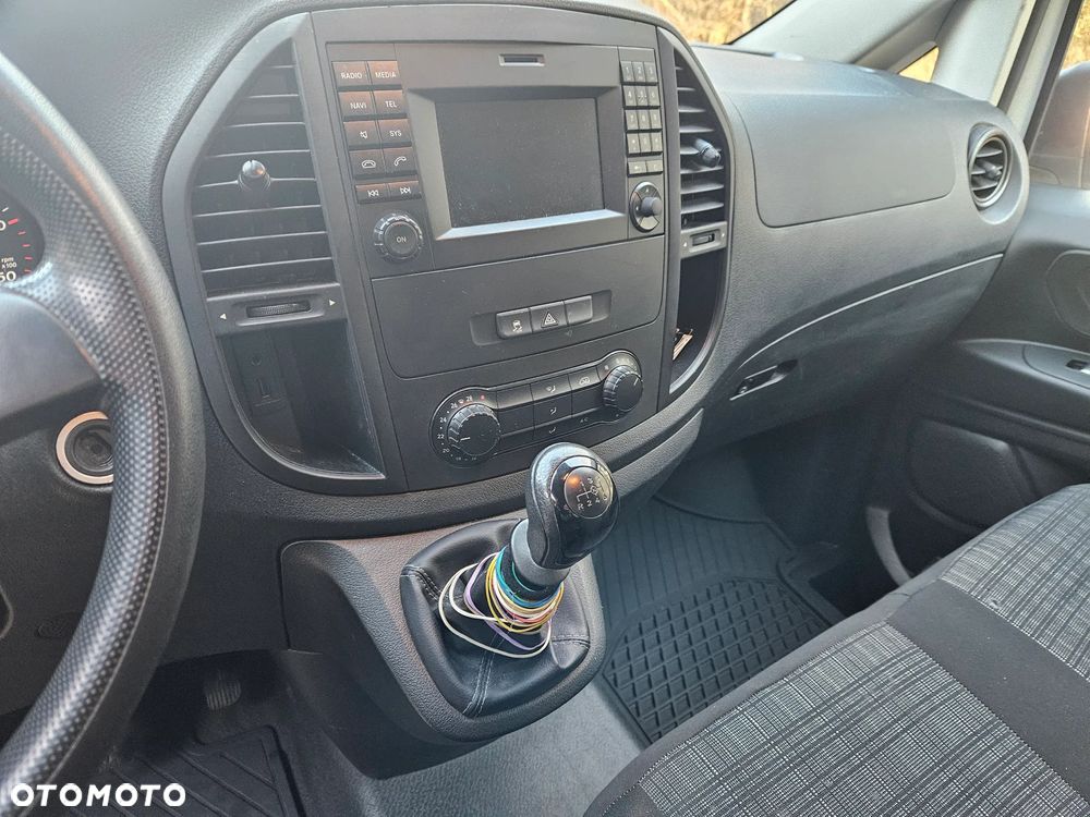 Mercedes-Benz Vito - 11